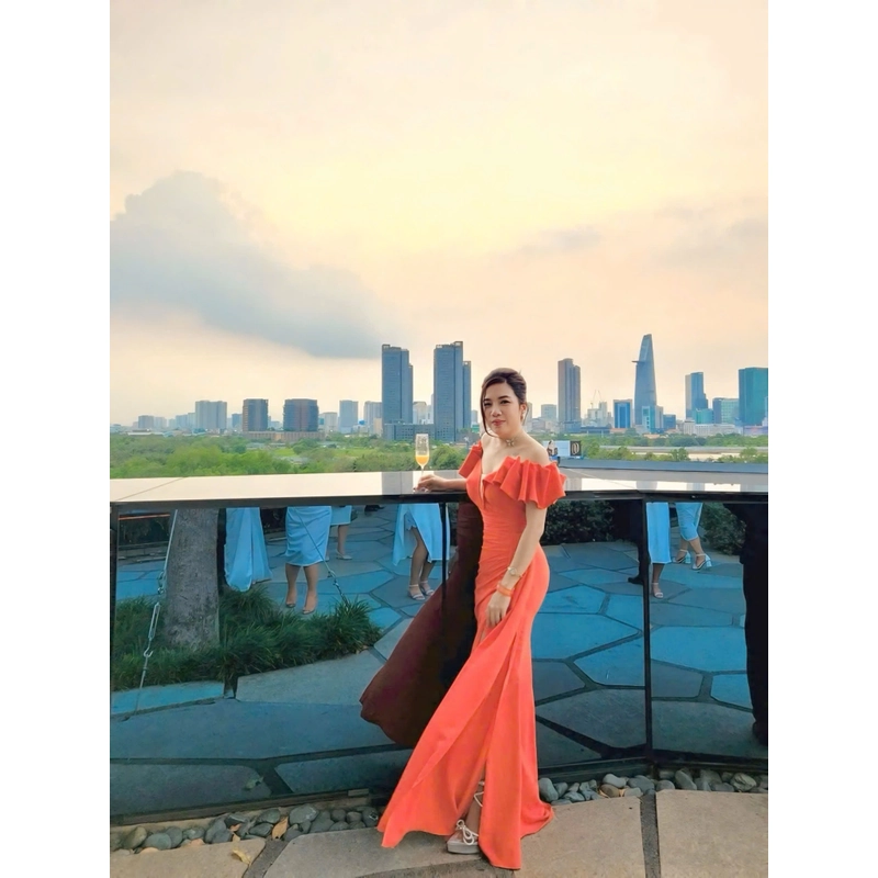 Váy dạ hội trễ vai 443153