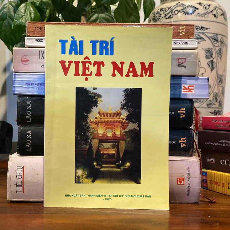 TÀI TRÍ VIỆT NAM (XB 1997) 471873