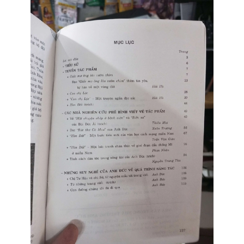 Nhà Văn Trong Nhà Trường - Anh Đức 2002 mới 80% viết Sách văn học HCM1004 1007479