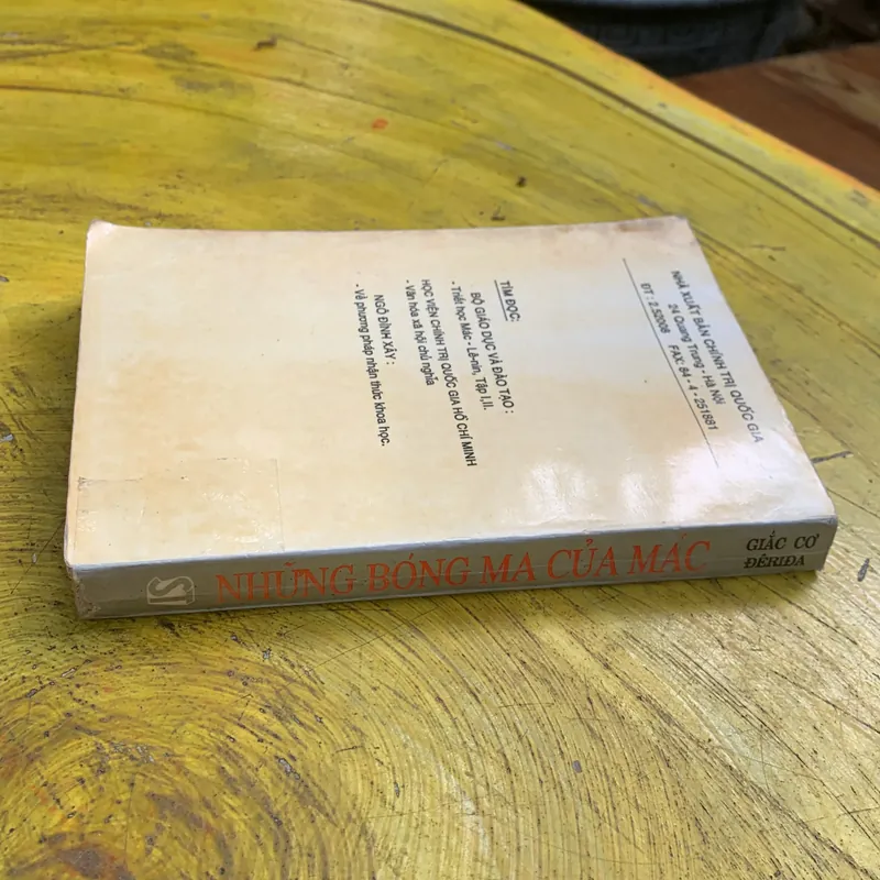  NHỮNG BÓNG MA CỦA MARX- giắccow đêriđa 739572