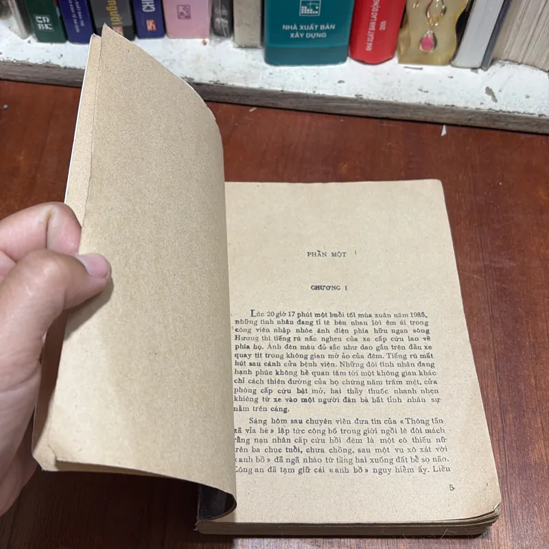 [Sách 8x] - II Tiểu Thuyết: Đứa Con Nguyệt Thực - Dương Thành Vũ - 1989 797575