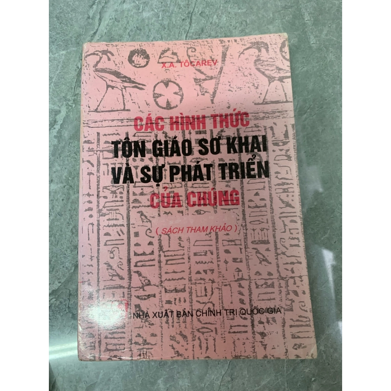 Các hình thức tôn giáo sơ khai và sự phát triển của chúng 276425