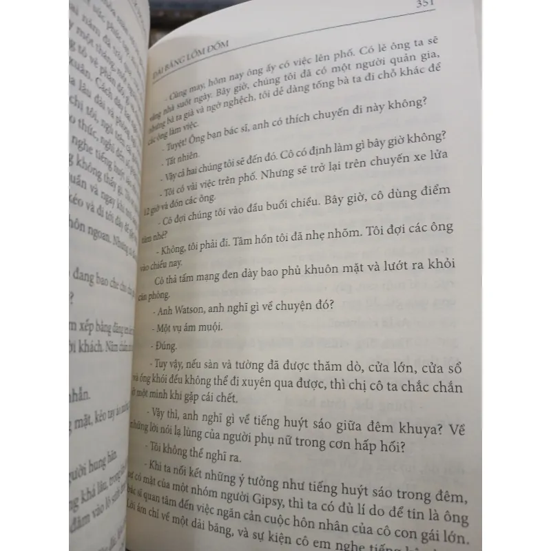 SHERLOCK HOLMES TOÀN TẬP - SIR ARTHUR CONAN DOYLE 745836