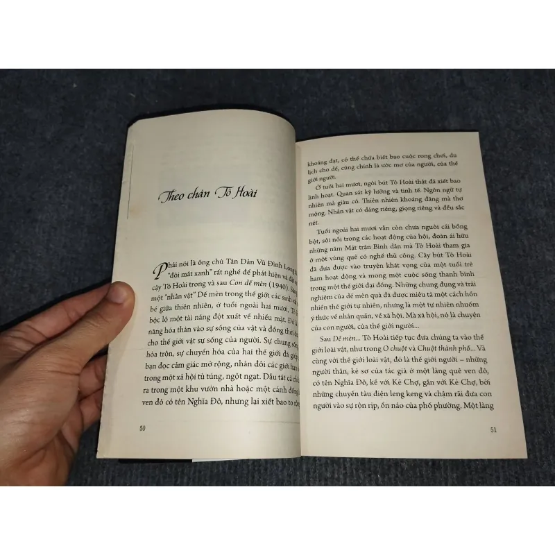 CÂU CHUYỆN VĂN CHƯƠNG 991065