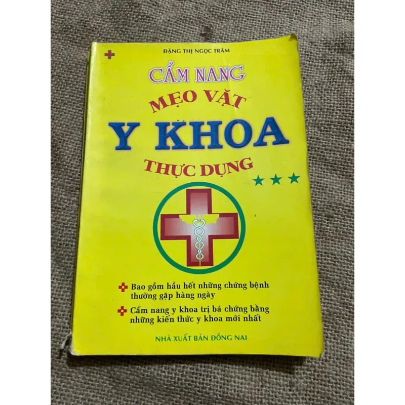 CẨM NANG MẸO VẶT Y KHOA THỰC DỤNG 571806