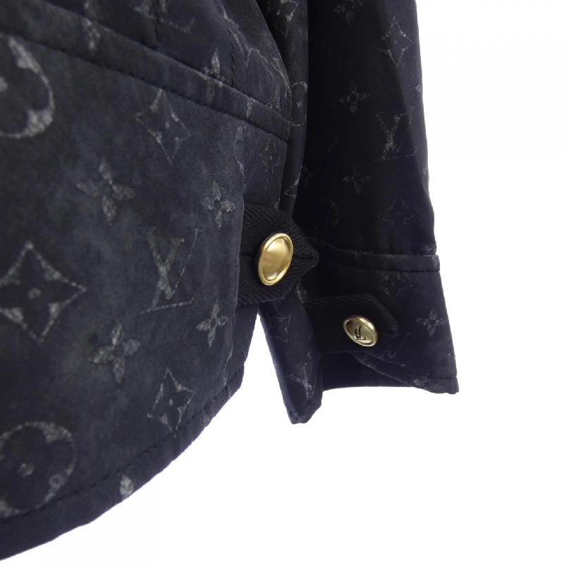 Áo khoác LOUIS VUITTON FOJA66OY5 633559