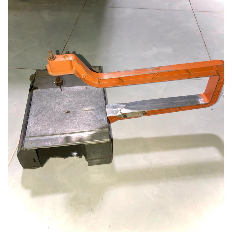 Máy cưa lưỡi chỉ, cưa lọng bàn Nhật ( có điều tốc ) 463678