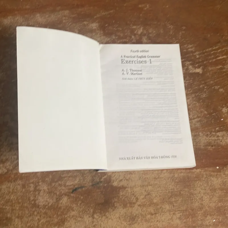 A PRACTICAL ENGLISH GRAMMAR EXERCISES- FOURTH EDITION  643500