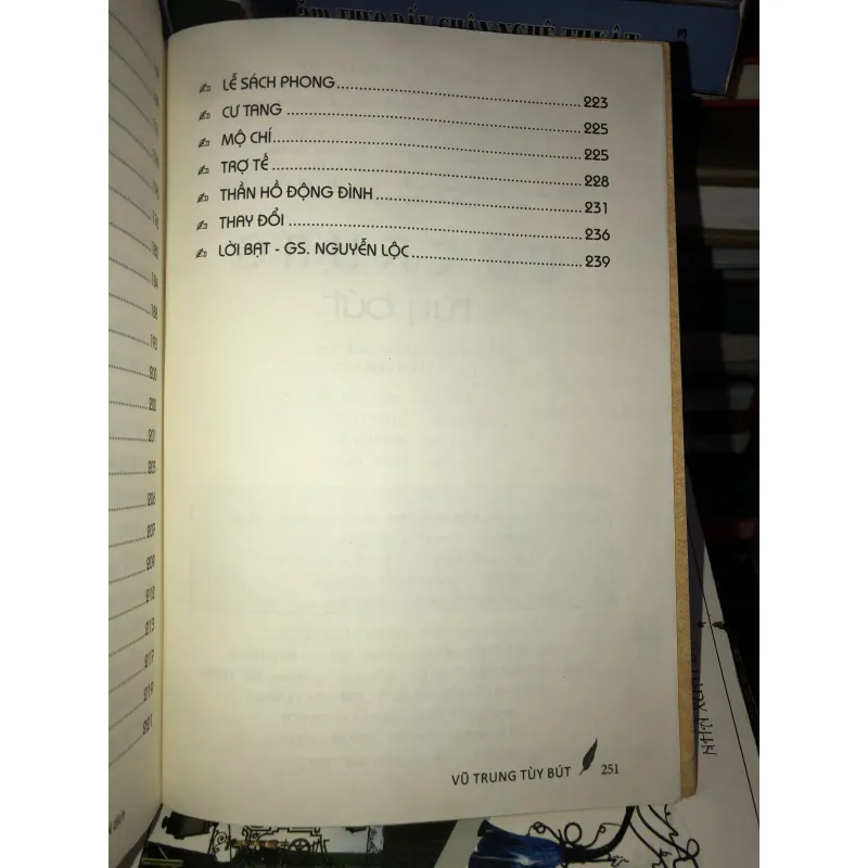 Vũ Trung tuỳ bút - Phạm Đình Hổ 1004252