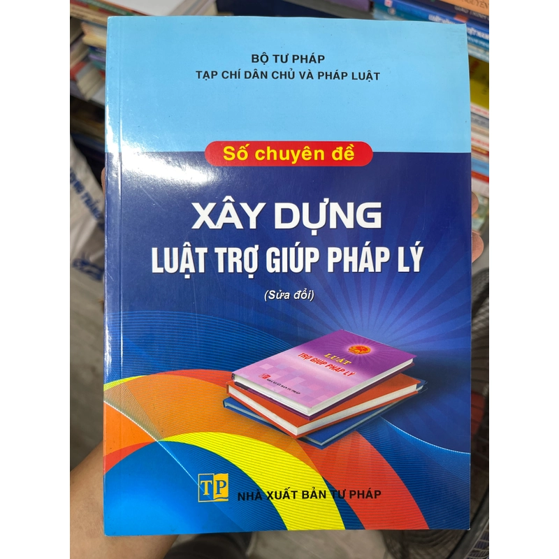 Xây dựng luật trợ giúp pháp lý 302410