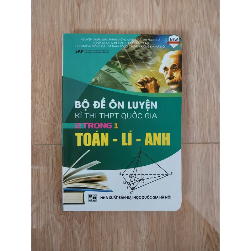 Tặng Sách Luyện Thi - Toán Lí Anh 560293
