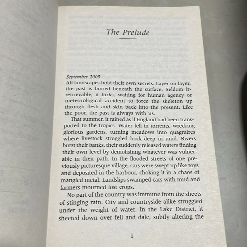 The Grave Tattoo - Val McDermid 509319