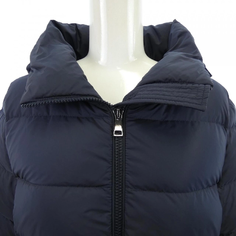 Áo khoác lông vũ MONCLER GIE 632513