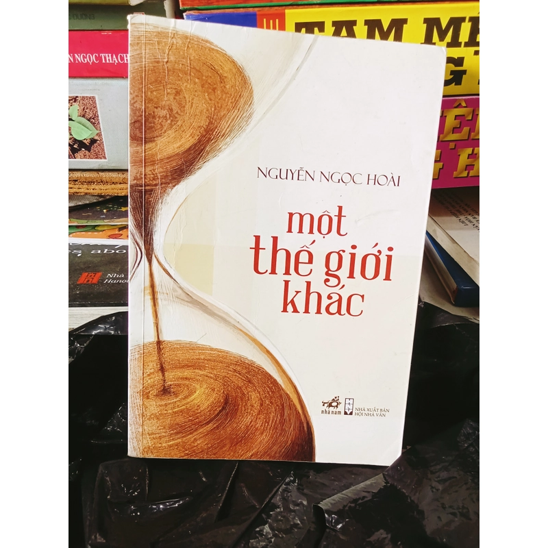 Một Thế Giới Khác 455889