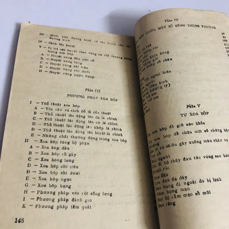 PHƯƠNG PHÁP XOA BÓP Y HỌC DÂN TỘC  780466