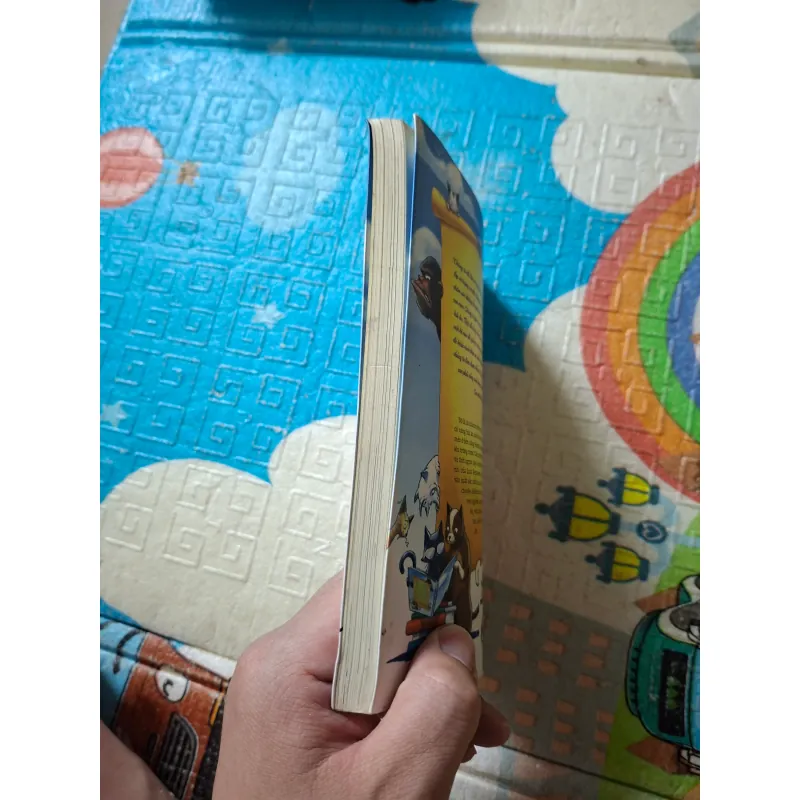 Chuyện con mèo dạy hải âu bay" 974691