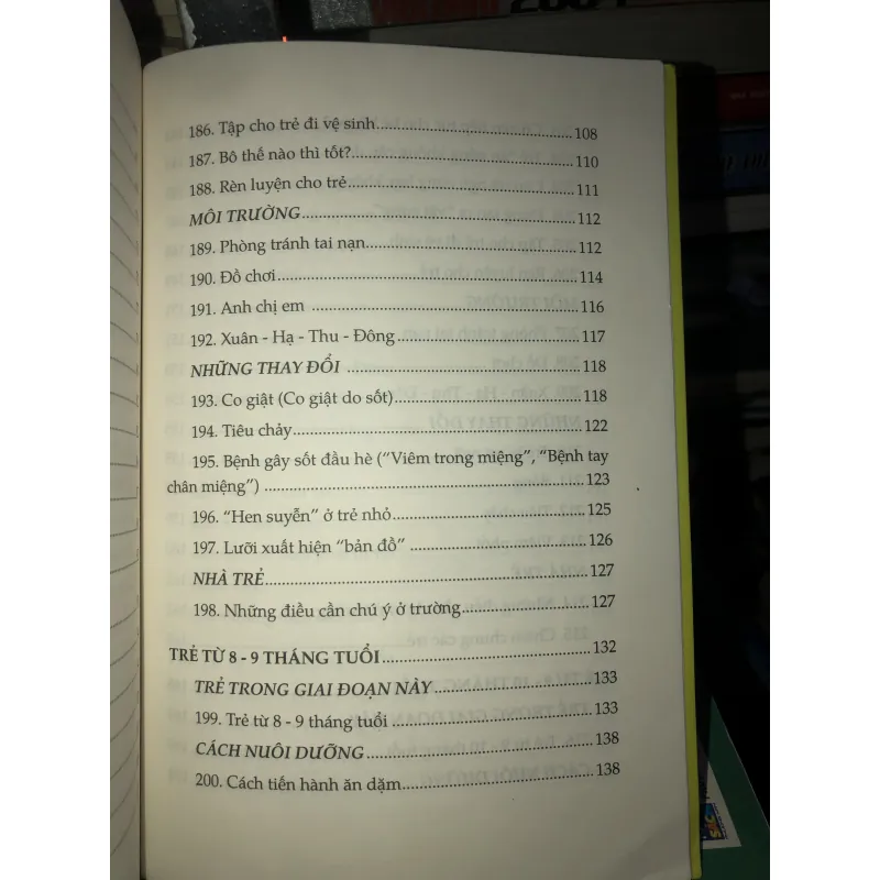 Bách khoa toàn thư nuôi dạy trẻ tập 2 Từ 5 tháng đến 18 tháng tuổi - Matsuda Michio 936680