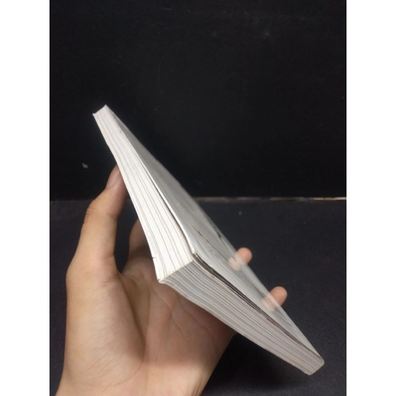 Phụ Nữ - Thời Trang Và Phong Cách Nina Garcia & Ruben Toledo mới 90% bẩn nhẹ 2009 HCM0605 914258