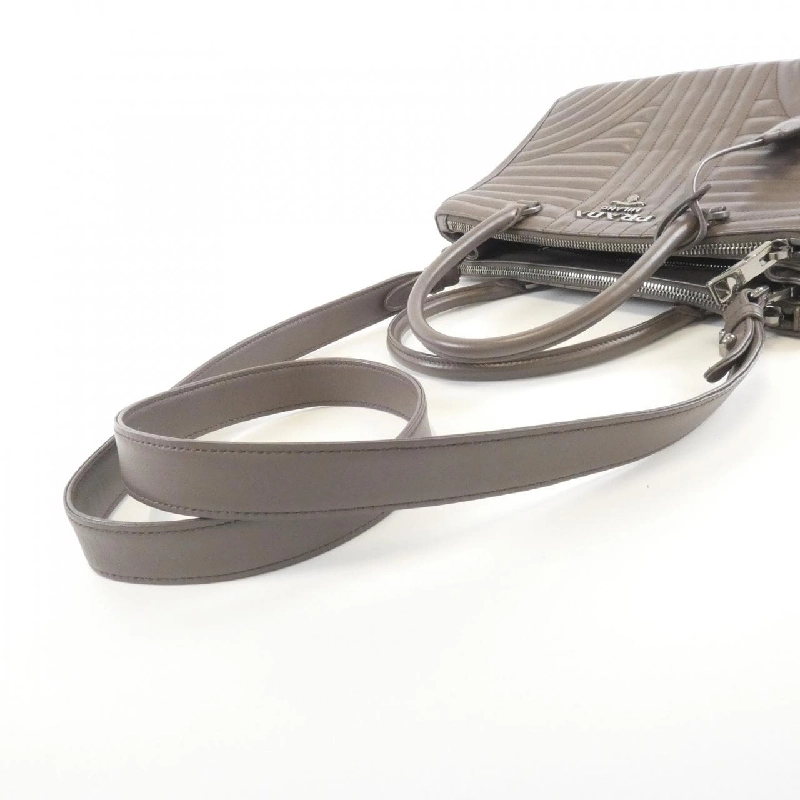 Túi Prada 1BA863 615570