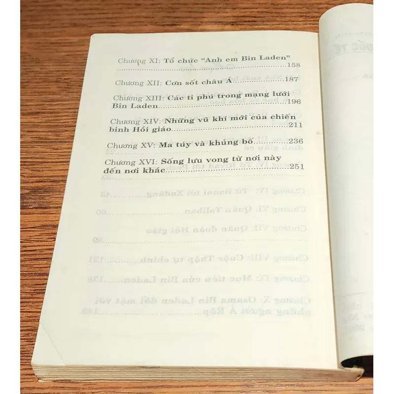 Hồ sơ mật về Osama Bin La Đen và mạng lưới khủng bố quốc tế 720472