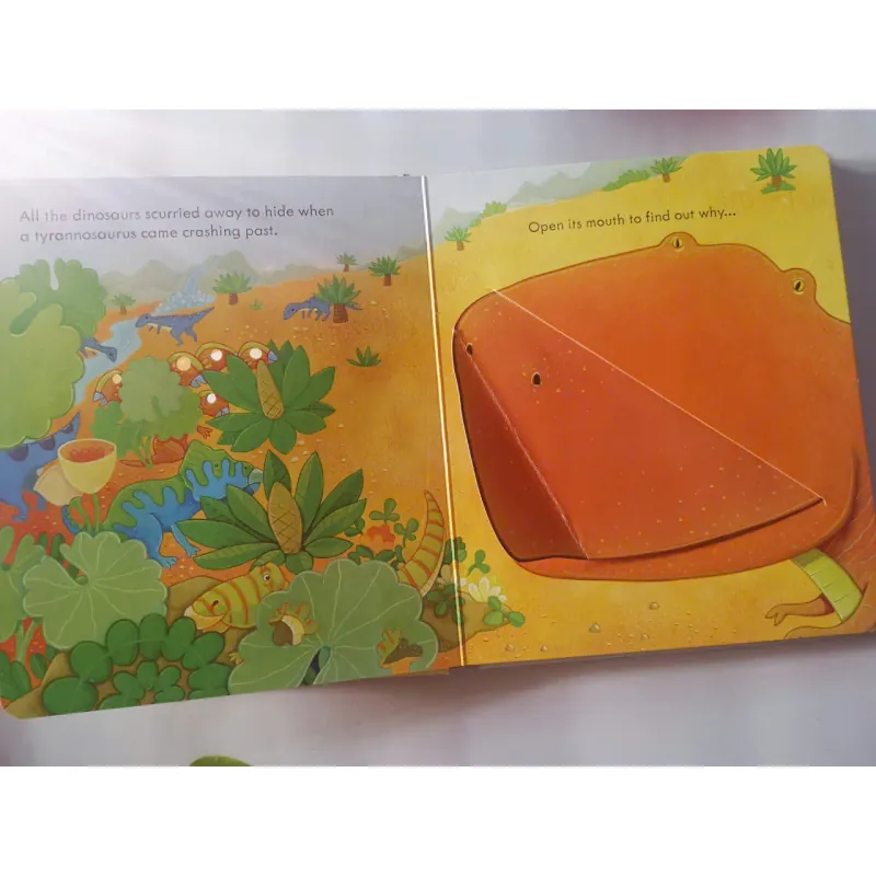 Usborne Peep Inside Dinosaurs 961426