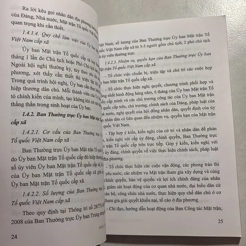 Nghiệp vụ công tác mặt trận tổ quốc và đoàn thể nhân dân ở cơ sở 727048