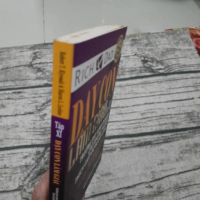 Dạy con làm giàu Tập 11. Cho những người thích giúp đỡ người khác 598333