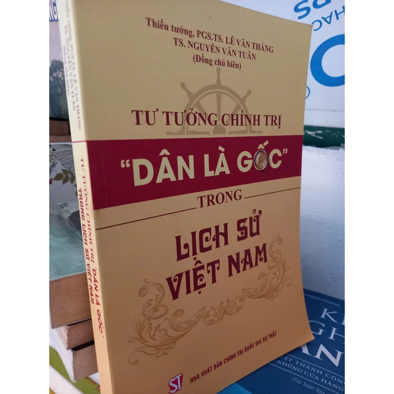 TƯ TƯỞNG CHÍNH TRỊ DÂN LÀ GỐC 358178