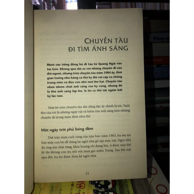 Nhắm Mắt Nhìn Sao - Tự Truyện Nhạc Sĩ Khiếm Thị Hà Chương 776914