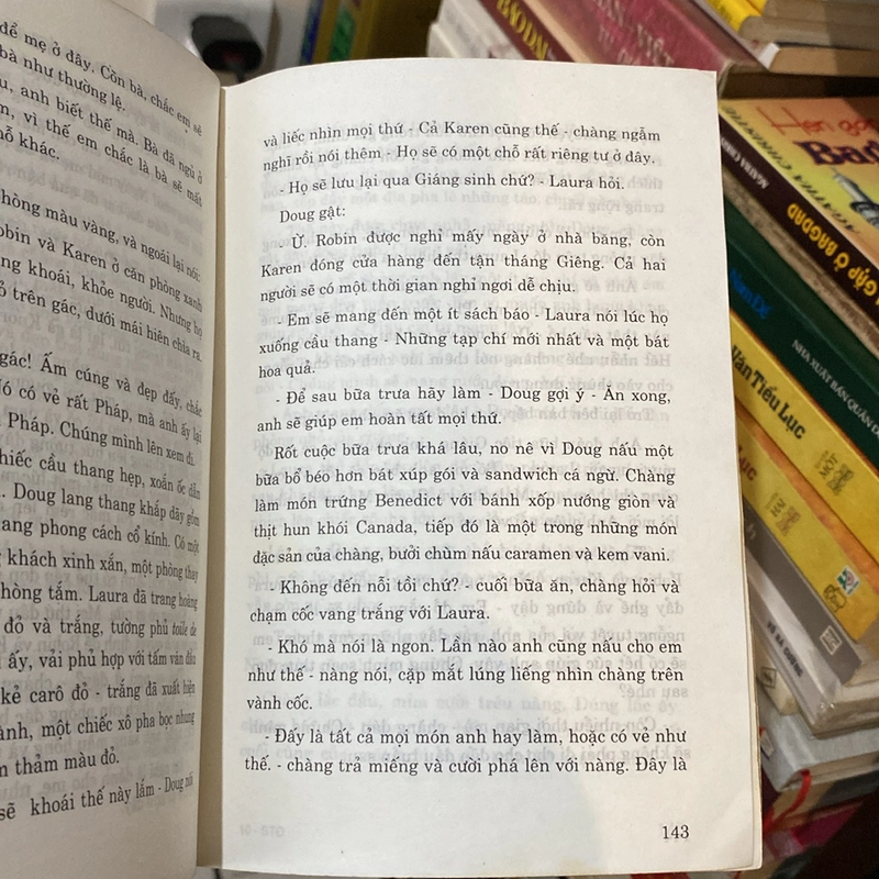 SỰ THAY ĐỔI BẤT NGỜ CỦA CON TIM - BARBARA TAYLOR BRADFORD (XB 2002) 470792