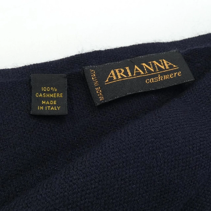 Áo choàng ARIANNA MUFFLER - Hàng hiệu Authentic 835178
