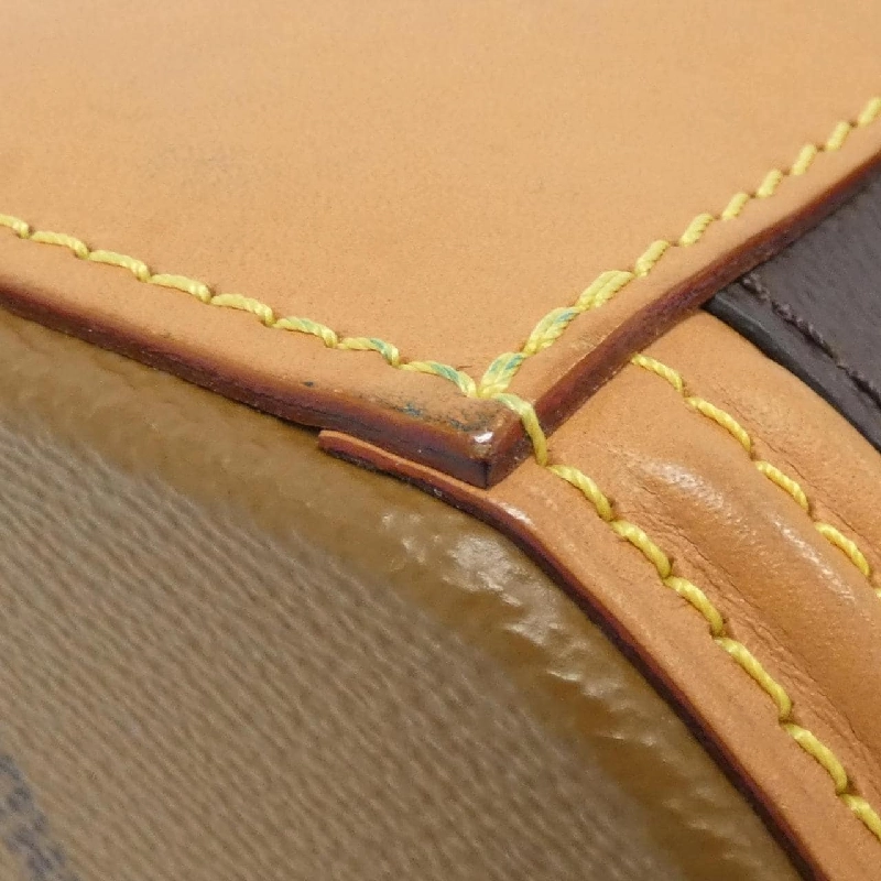 Túi xách Louis Vuitton Monogram Giant Cannes M44603 619571