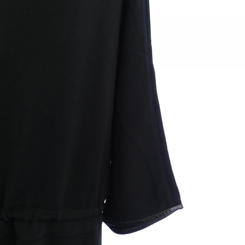 Gucci GUCCI Đầm - Hàng hiệu Chính hãng 818673