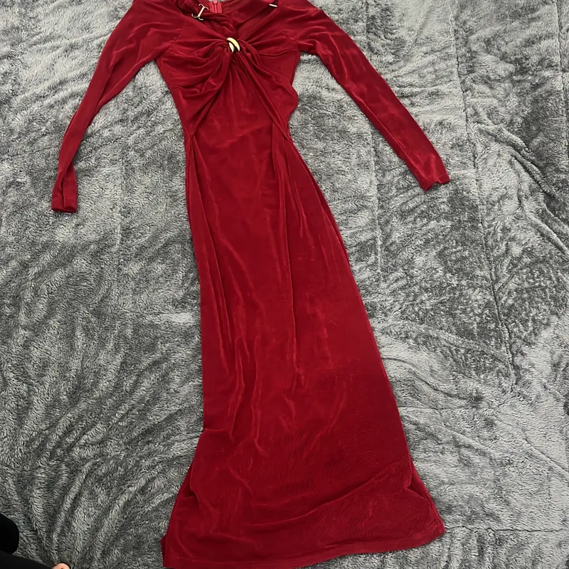 Váy mua đi tiệc 550k mới mặc 1l 2h pass lại 180k  719668