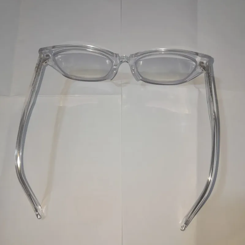 Kính mắt thương hiệu Super Made in Vietnam 995370