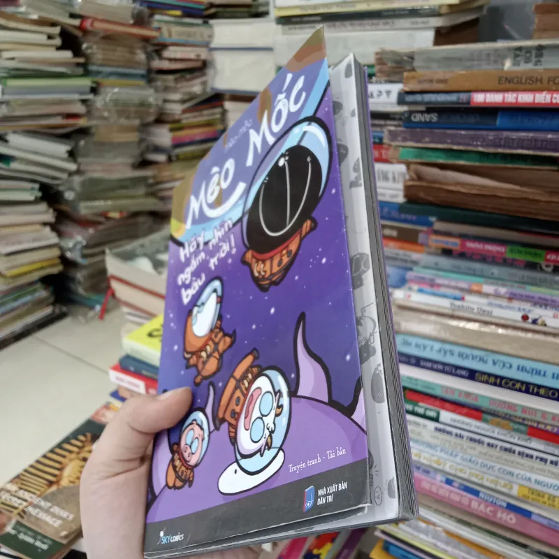 Mèo mốc - Hãy nhìn bầu trời 📚 748912