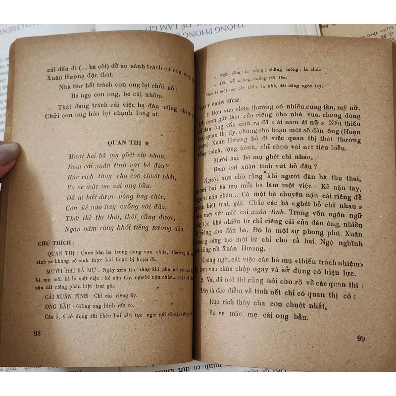 Nghĩ về thơ Hồ Xuân Hương - giáo sư Lê Trí Viễn, Lê Xuân Lít & Nguyễn Đức Quyền 707625