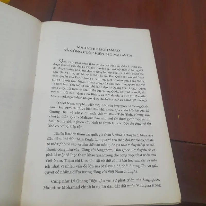 Tun Dr Mahathir Mohamad - HỒI KÝ CHÍNH TRỊ 603535