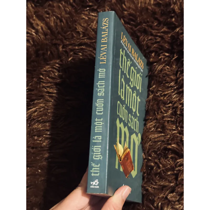 Thế giới là một cuốn sách mở 709320