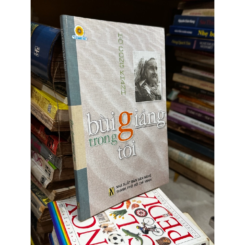 Bùi Giáng trong tôi - Hồ Công Khanh 161385