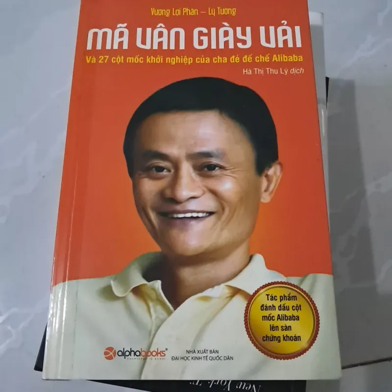 Mã Vân Giày Vải 748029