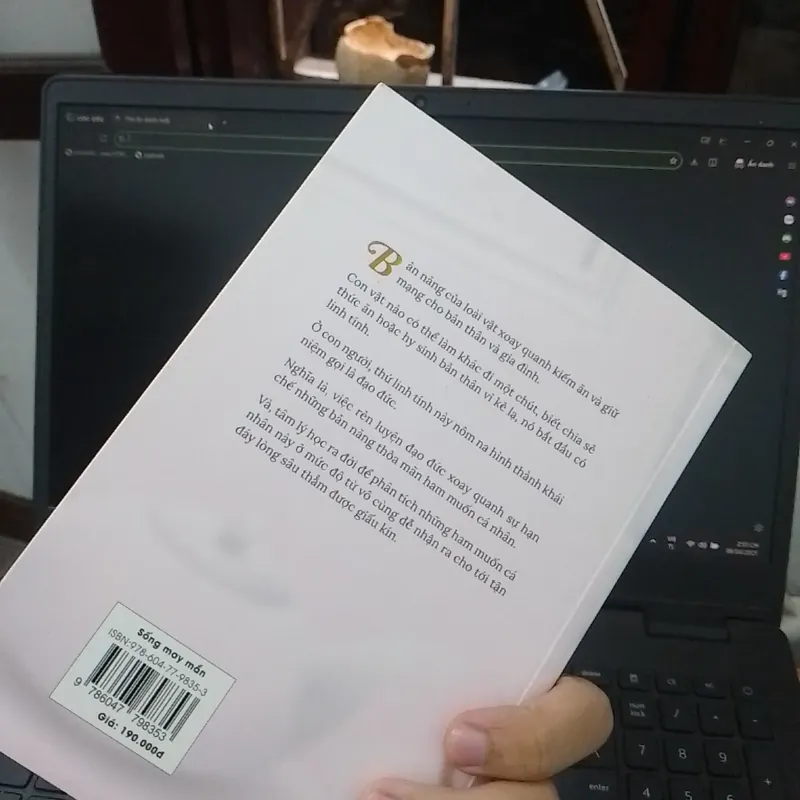 Sống May Mắn - Thủy Mộng Trung - Mới 99% 575925