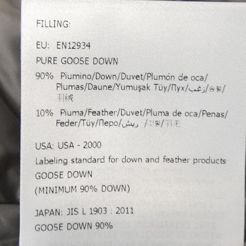 Moncler MONCLER 20939B00030 Áo khoác lông 626863