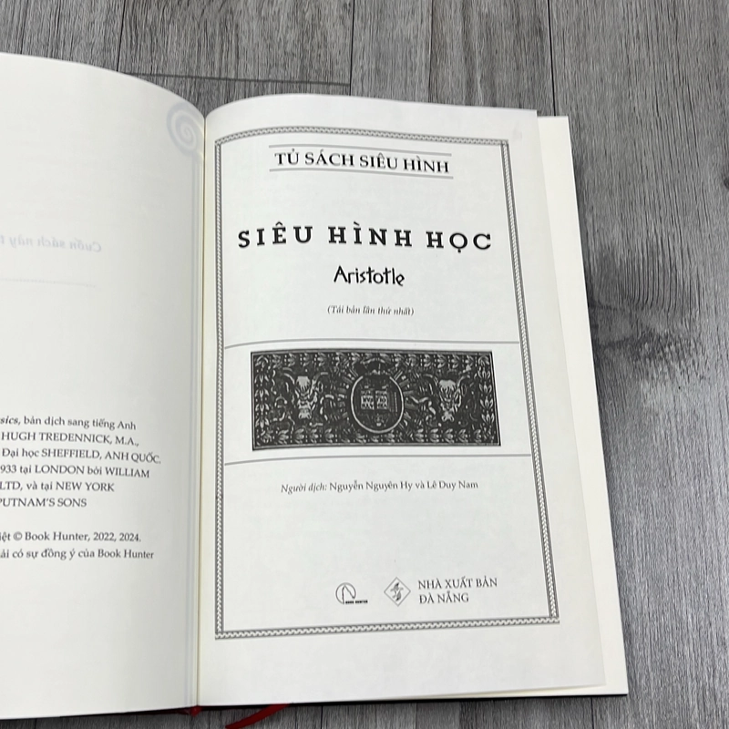 Siêu hình học. 4a1 544928