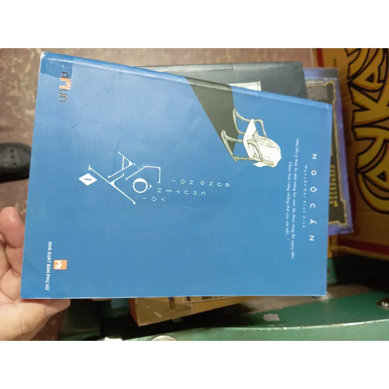 Đừng nói chuyện với cô ấy 1003588