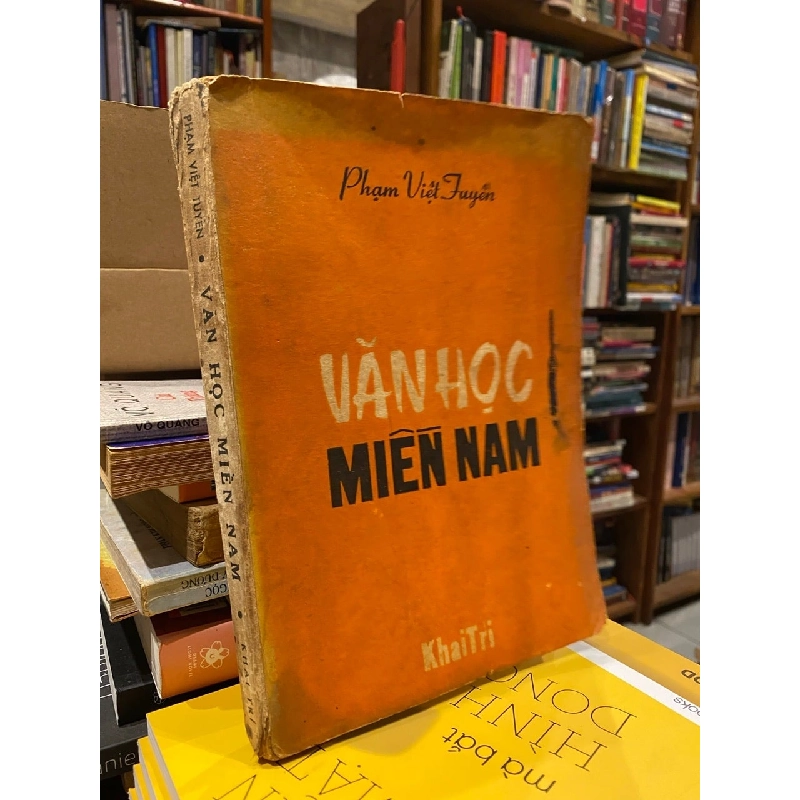 Văn học miền Nam thời kỳ Nam Bắc phân tranh (thế kỷ 17-18) - Phạm Việt Tuyền 734903