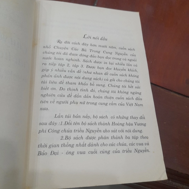 Nguyễn Đắc Xuân - CHUYỆN NỘI CUNG CỰU HOÀNG BẢO ĐẠI 469406