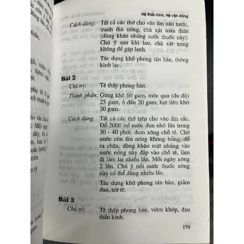 Hành, tỏi, gừng 700 bài thuốc trị bệnh - Ngọc Minh sĩ cảo 701788