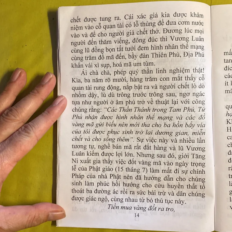 Luận Giải Chính Tín và Mê Tín - Trường Cơ Bản Phật Học Hà Tây 605932