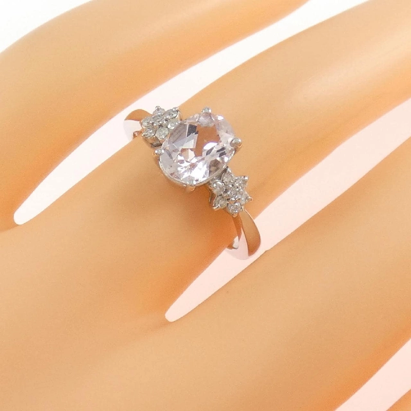 Nhẫn Beryl Hoa K18WG 1.00CT - Hàng hiệu Chính hãng 850447